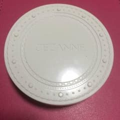 セザンヌ UVクリアフェイスパウダーのサムネイル