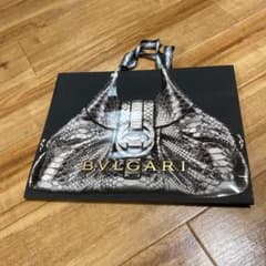 BVLGARI  ITALY ショップ袋　紙袋のサムネイル