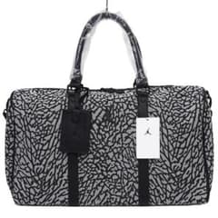 E07223 新品 JORDAN ICON DUFFLE BAG ダッフルバッグ E07223 新品 JORDAN ICON DUFFLE BAG ダッフルバッグ - メルカリ