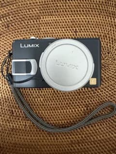 Panasonic LUMIX DMC-LX1 本体のサムネイル