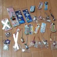 ハローキティストラップ根付け18点のサムネイル