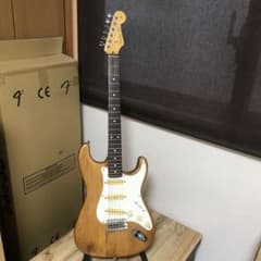 Fender Japan ストラト ST-500VR Refinish 中古品 Fender Japan ストラト ST-500VR Refinish 中古品 - メルカリ