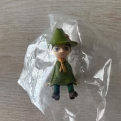 ガチャ 座るムーミン スナフキンのサムネイル