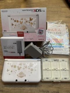 任天堂 Nintendo 3DS LL ディズニーマジックキャッスルのサムネイル