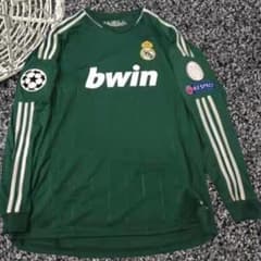 12-13 レアル・マドリード 長袖 ユニフォーム 8番 カカ 12-13 レアル・マドリード 長袖 ユニフォーム 8番 カカ - メルカリ