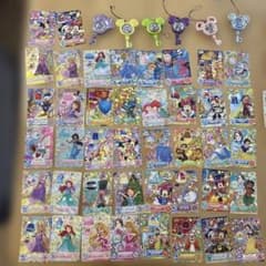ハピネスアピール、キラキラシャイニーキー　カード72枚と鍵9個セットのサムネイル