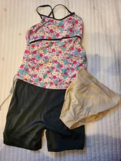 マタニティ水着のサムネイル