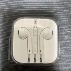 iPhone付属イヤホン　新品未使用品のサムネイル