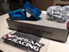メーガンレーシング  ロールセンターアダプター ゴルフ7gtiのサムネイル