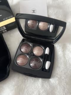 新品未使用　CHANEL レキャトルオンブル　226 ティセリボリ　アイシャドウのサムネイル