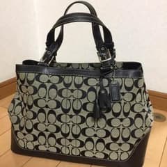 ふわとろ様専用 COACH シグネチャー キャリオールトートのサムネイル