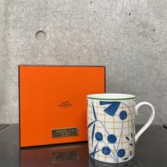 HERMES エルメス　マグカップ　限定品のサムネイル