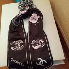 CHANEL ノベルティーシルク風シュシュのサムネイル