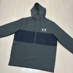アンダーアーマー　メッシュパーカーのサムネイル