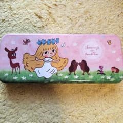 【未使用】アマールカ　マルチ缶　ペンケースのサムネイル
