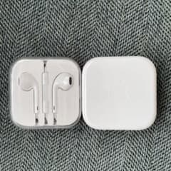 apple iPhone イヤホン　純正　有線　2個セットのサムネイル