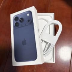 iPhone17プロ箱 ケーブル付きのサムネイル
