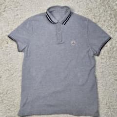 【即売れ/極美品】モンクレール　マグリア　袖ロゴ　ライン　ワッペン　ポロシャツ MONCLER - サイズS□モンクレール□新品本物□ロゴワッペン付き半袖