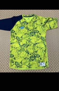 ニューバランス Tシャツ 160cm位のサムネイル