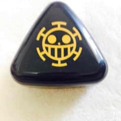 ONE PIECE トラファルガーローおにぎり入れのサムネイル