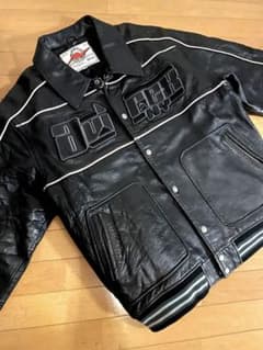 超希少‼︎最高傑作AVIREXバーシティジャケットスタジャン本革XXL刺繍のサムネイル
