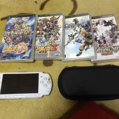 PSP3000+ゲームソフト4本付き！のサムネイル