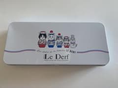 ブルーノ　ルデルフ　Le Derf  チョコレート空き缶　猫缶のサムネイル