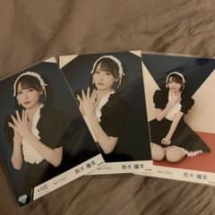 ≠ME 鈴木瞳美 April 2026 生写真 セミコンプのサムネイル