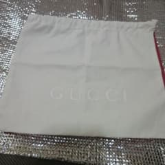 GUCCI ロゴ入り収納袋 ホワイトのサムネイル