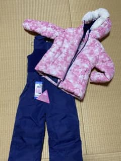新品未使用　スキーウェアのサムネイル