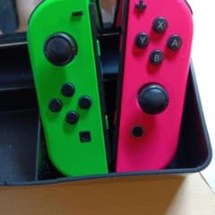 Nintendo Switch Joy-Con ネオングリーン/ネオンピンクのサムネイル