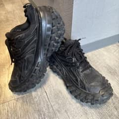 BALENCIAGA Defender スニーカー 42のサムネイル