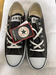 コンバース　レザーオールスター　CONVERSE ブラック/ホワイト スニーカーのサムネイル