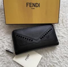 【美品】217 FENDI フェンディ モンスター ラウンドファスナー 長財布のサムネイル
