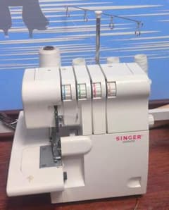 SINGER ULTRALOCK ロックミシン 本体のサムネイル