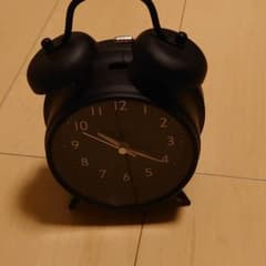 ニトリの目覚まし時計のサムネイル