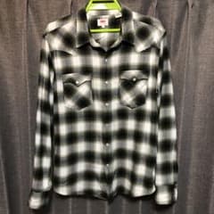 チェックシャツ  リーバイス  サイズLのサムネイル