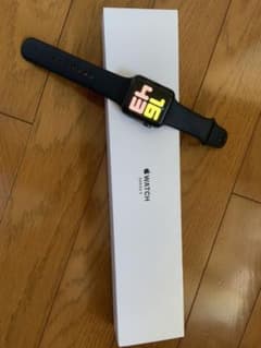 apple watch series 3 本体　42mm gpsモデルのサムネイル