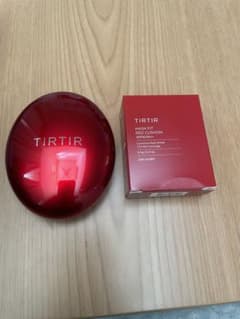 未使用 未開封TIRTIR 赤 クッションファンデーション 21N セットのサムネイル