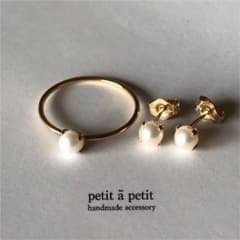 [aimi⭐︎様専用]14kgf淡水パールpetitピアス(卒業式・入学式)のサムネイル