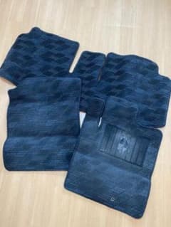コンテ　ダイハツ　フロアマットのサムネイル