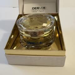 【未使用】デルメッド プレミアムクリーム No.1 35g 三省製薬のサムネイル