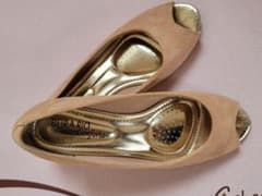 ​ブラジル製Beira Rio スエード オープントゥ パンプス 23.5cmのサムネイル