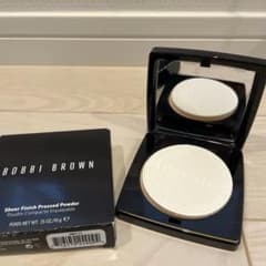 新品BOBBI BROWN SheerFinishPressedPowder11のサムネイル