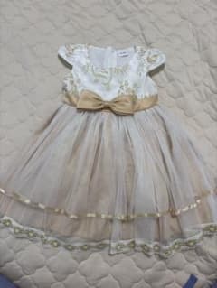 キッズ フォーマル　ドレス 85 〜95ゴールド刺繍 発表会 結婚式のサムネイル