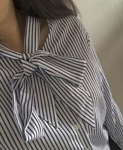 最終値下げ！チェックリボンブラウスのサムネイル