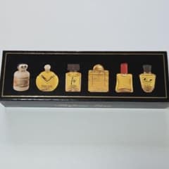 フランスミニ香水 6本セット Coffret 6 eaux - メルカリ