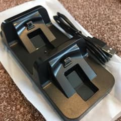 【新品】PS4 コントローラ 充電器のサムネイル