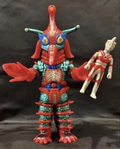 ワンフェス2026夏 Y・MSF ヒッポリト星人 ソフビ サクラトイズ ワンフェス2026夏 Y・MSF ヒッポリト星人 新品 ソフビ サクラトイズ