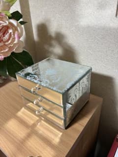 ローラアシュレイ ジュエリーケース - メルカリ